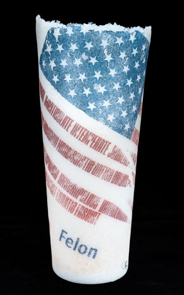 I.C.E Vase I.C.E Vase